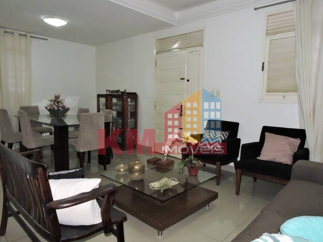 Casa à venda com 3 quartos, 290m² - Foto 12