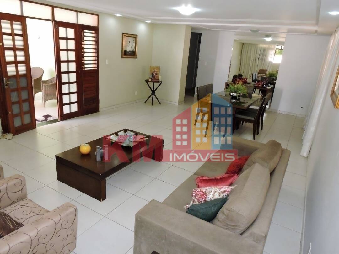 Casa à venda com 3 quartos, 301m² - Foto 13