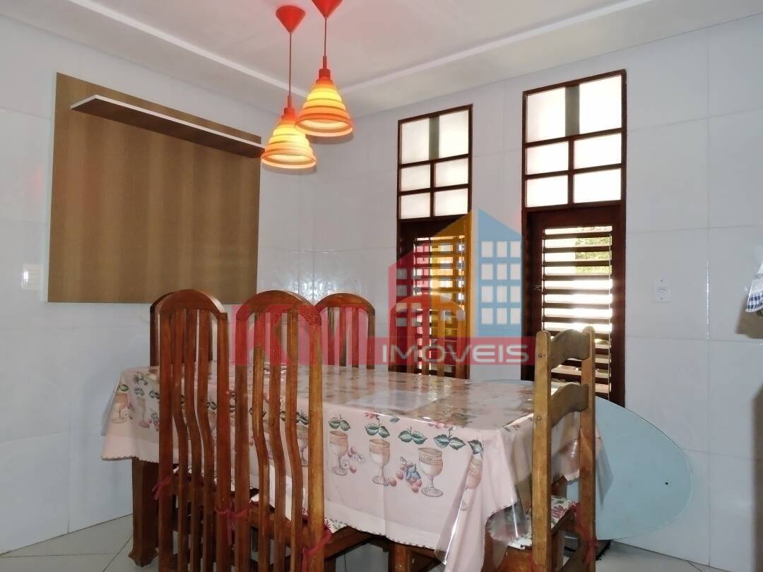 Casa à venda com 3 quartos, 301m² - Foto 22