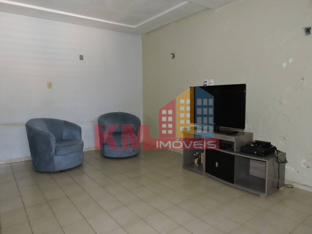 Casa à venda com 3 quartos, 301m² - Foto 25