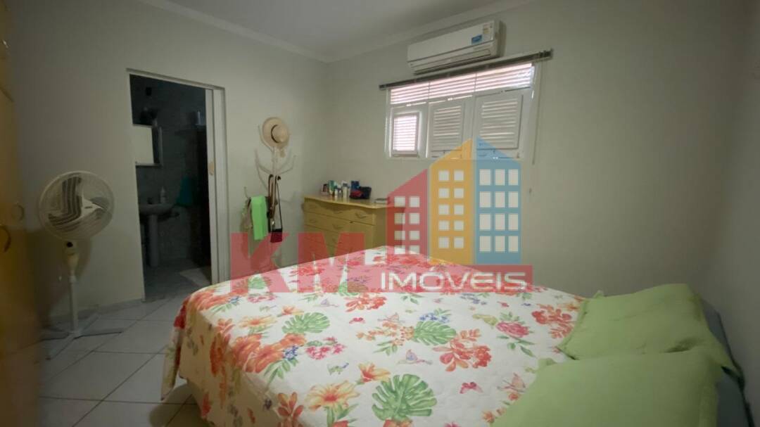 Casa à venda com 3 quartos, 680m² - Foto 9