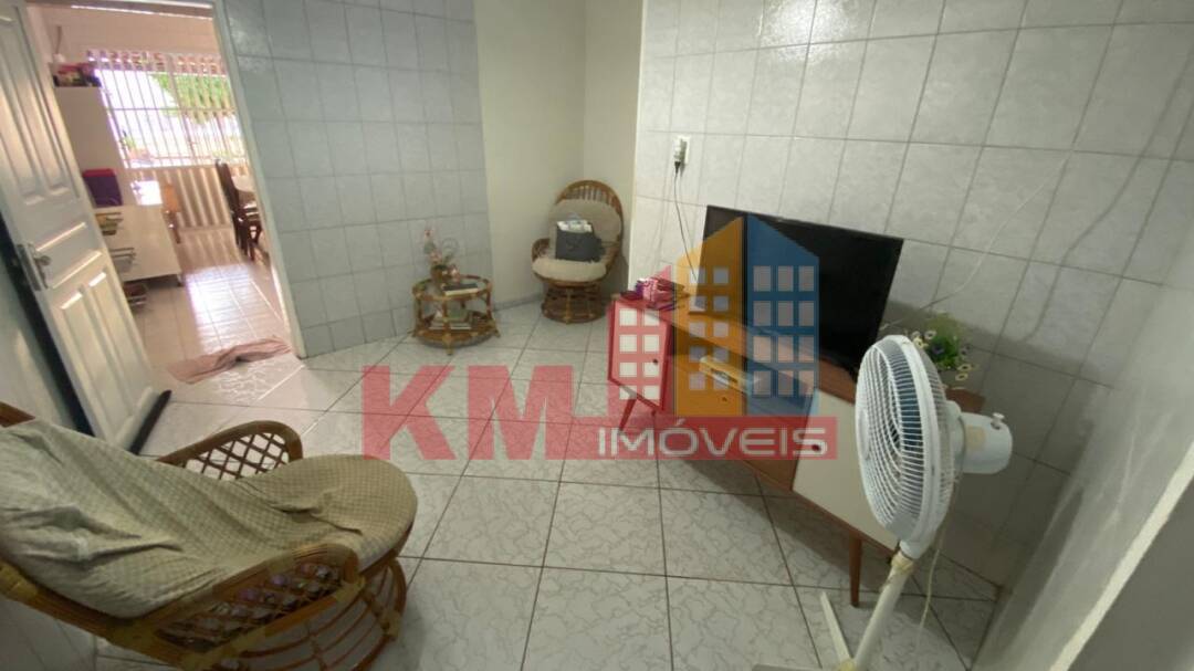 Casa à venda com 3 quartos, 680m² - Foto 4