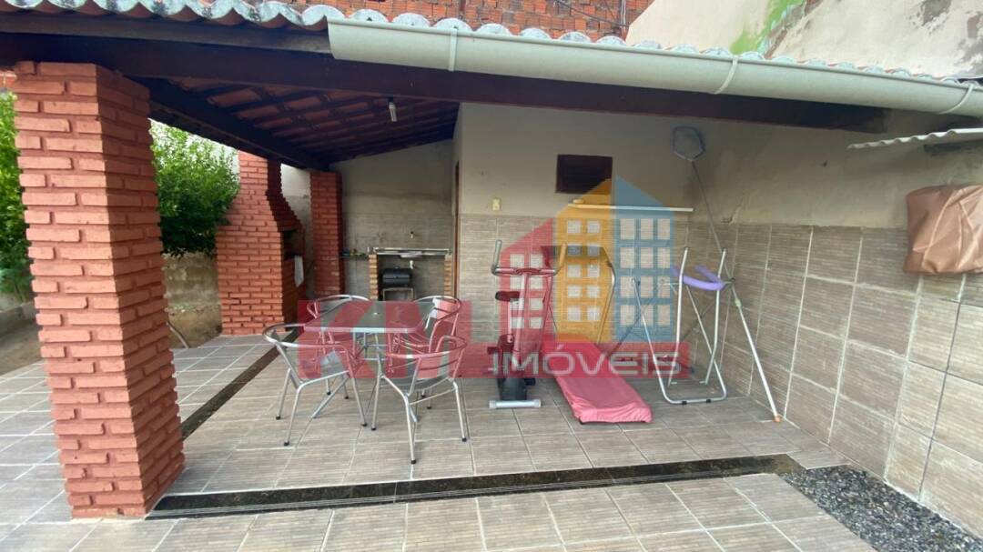 Casa à venda com 3 quartos, 680m² - Foto 13