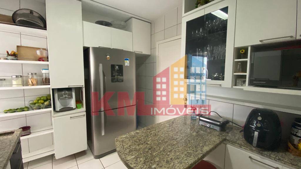 Apartamento à venda com 3 quartos, 105m² - Foto 16