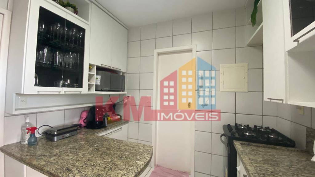 Apartamento à venda com 3 quartos, 105m² - Foto 17