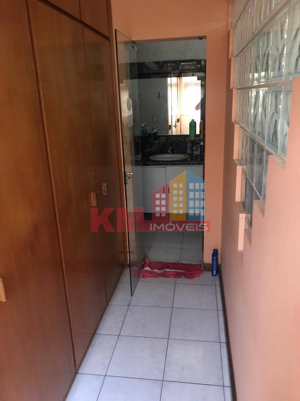 Casa à venda com 6 quartos, 100m² - Foto 12