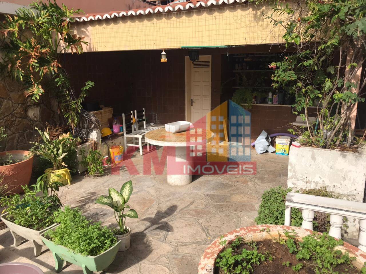 Casa à venda com 6 quartos, 100m² - Foto 26