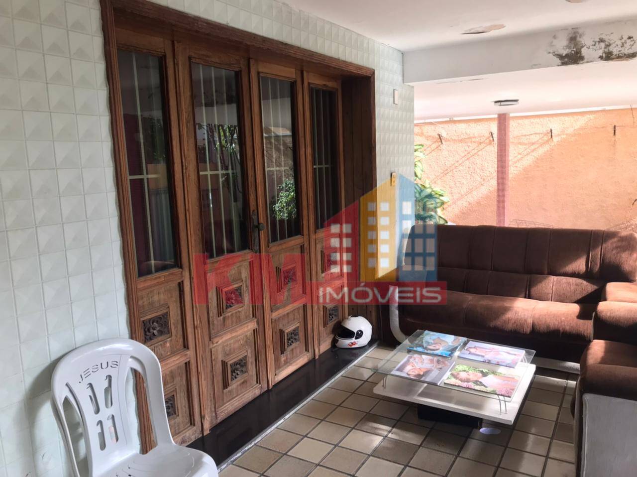 Casa à venda com 6 quartos, 100m² - Foto 30