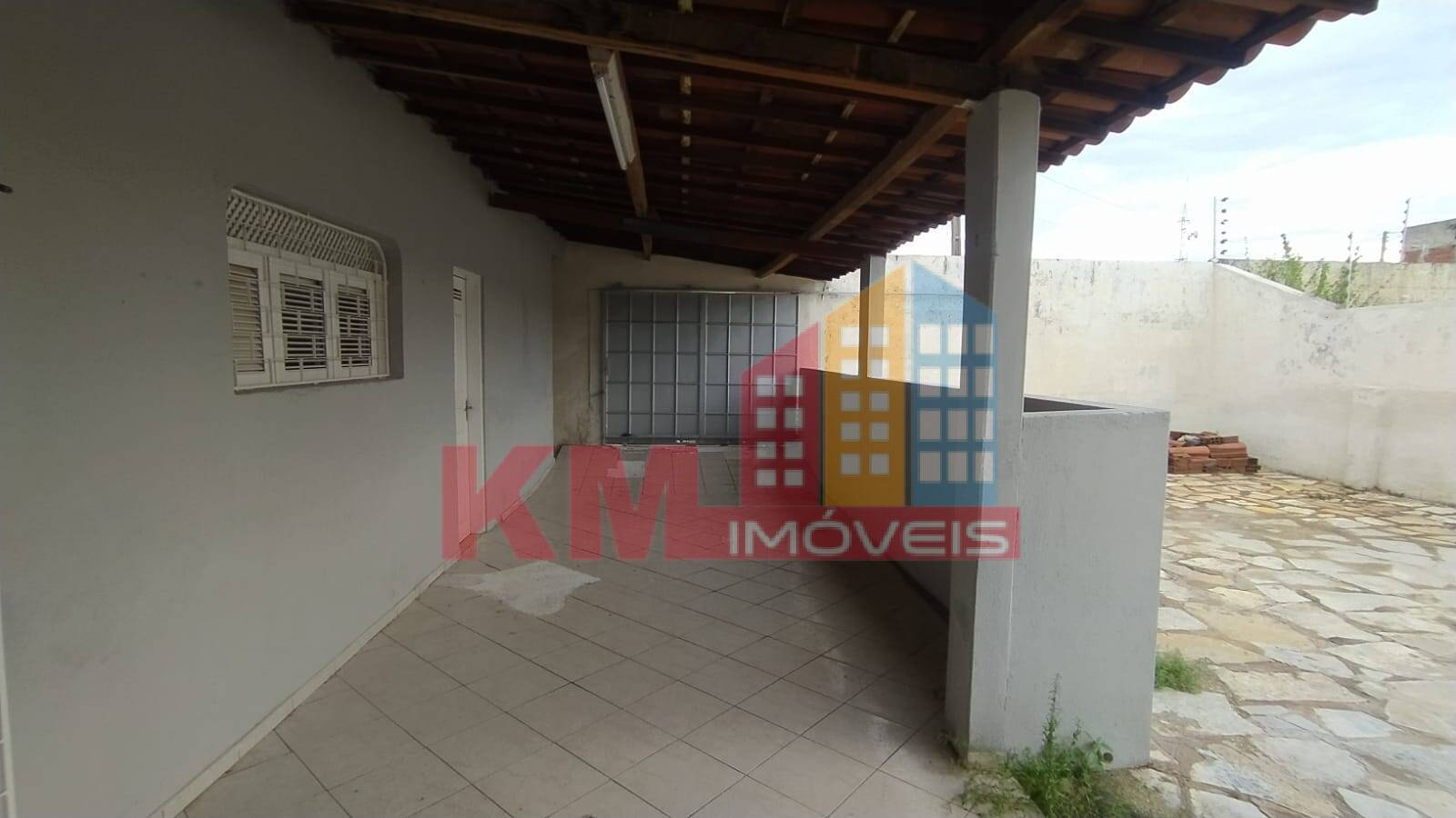 Casa à venda com 3 quartos, 1000m² - Foto 5