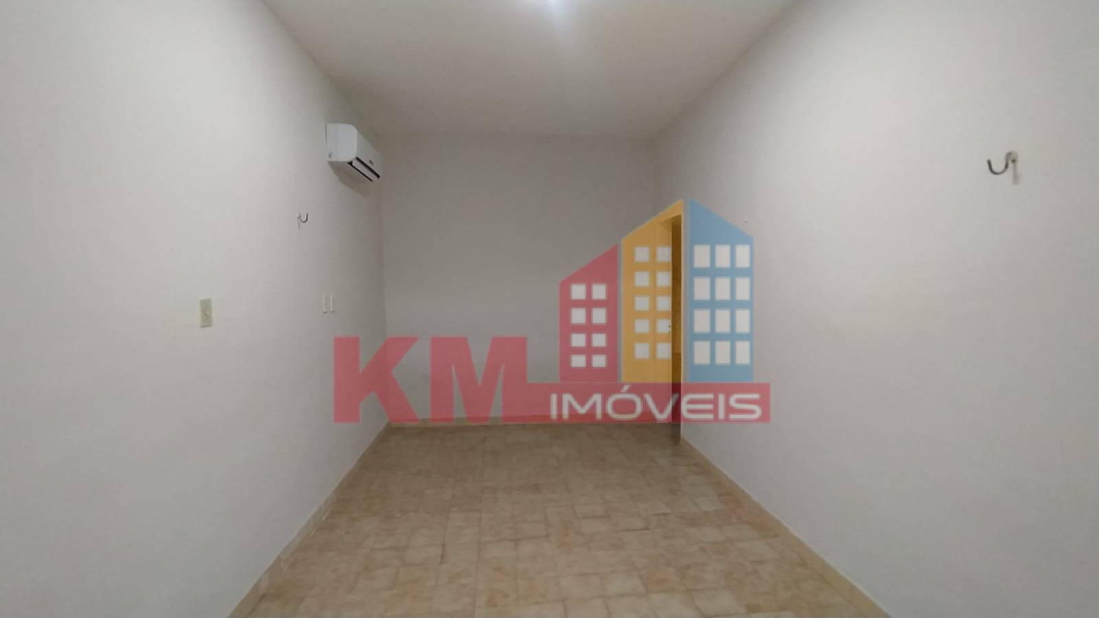 Casa à venda com 3 quartos, 1000m² - Foto 19