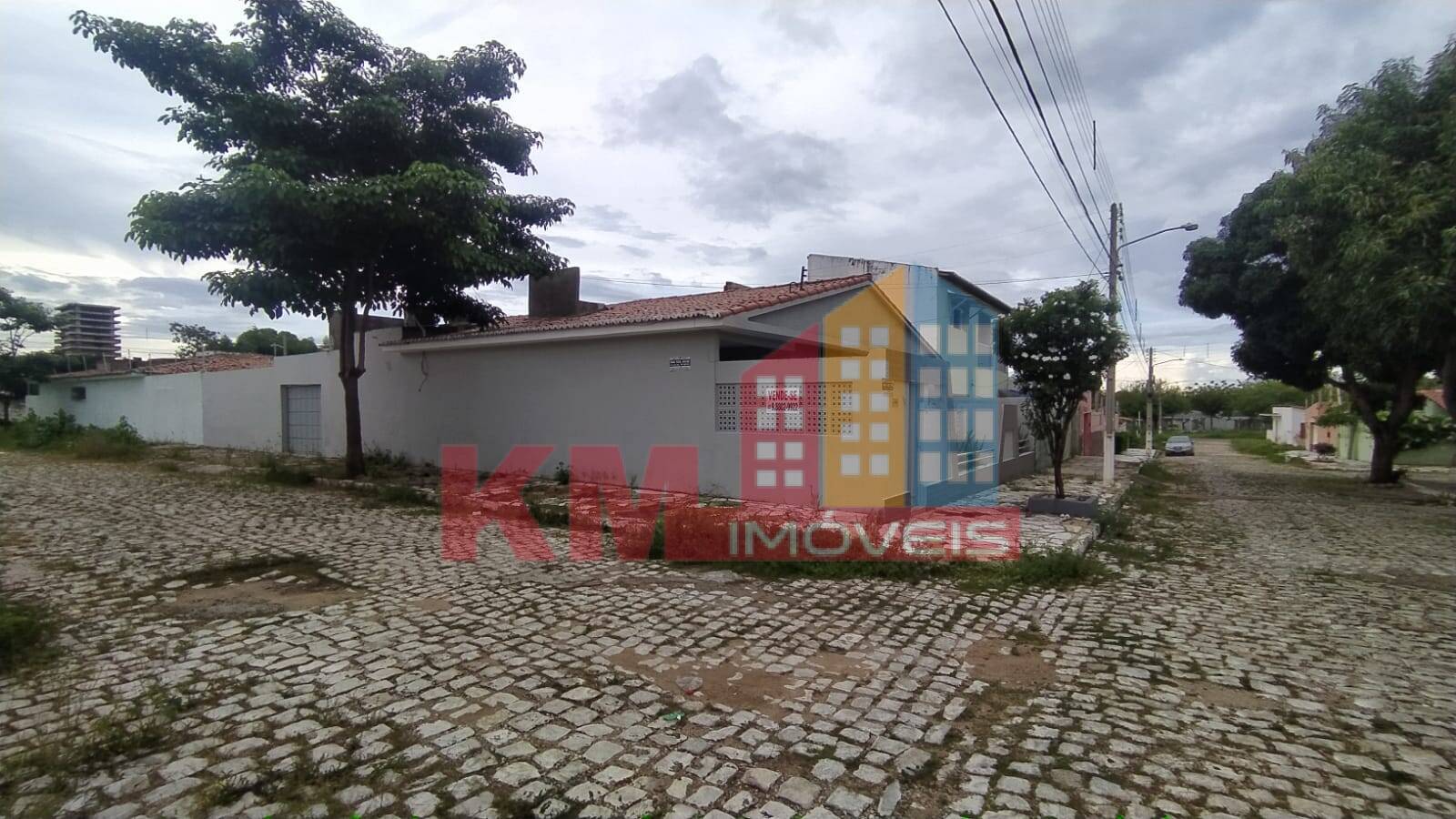 Casa à venda com 3 quartos, 1000m² - Foto 27