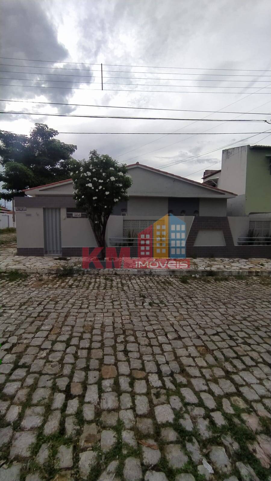 Casa à venda com 3 quartos, 1000m² - Foto 28