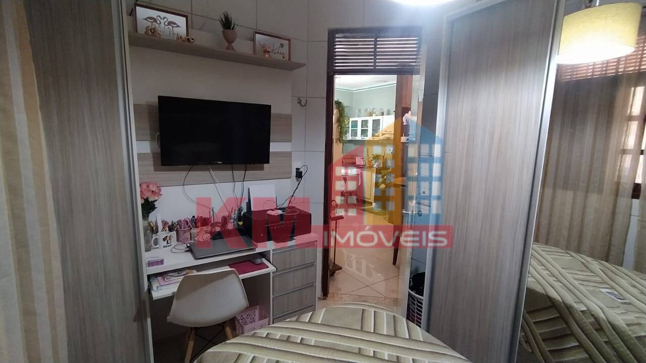 Casa à venda com 2 quartos, 240m² - Foto 16