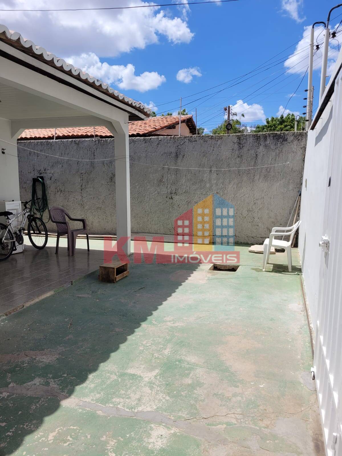 Casa à venda com 2 quartos, 100m² - Foto 4