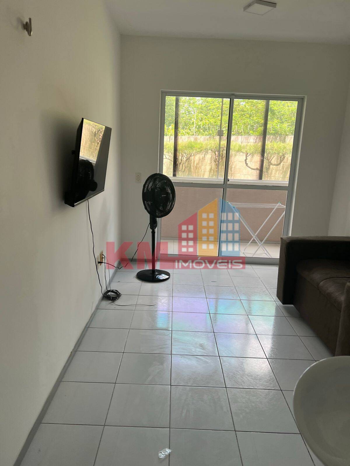 Apartamento à venda com 2 quartos, 55m² - Foto 2