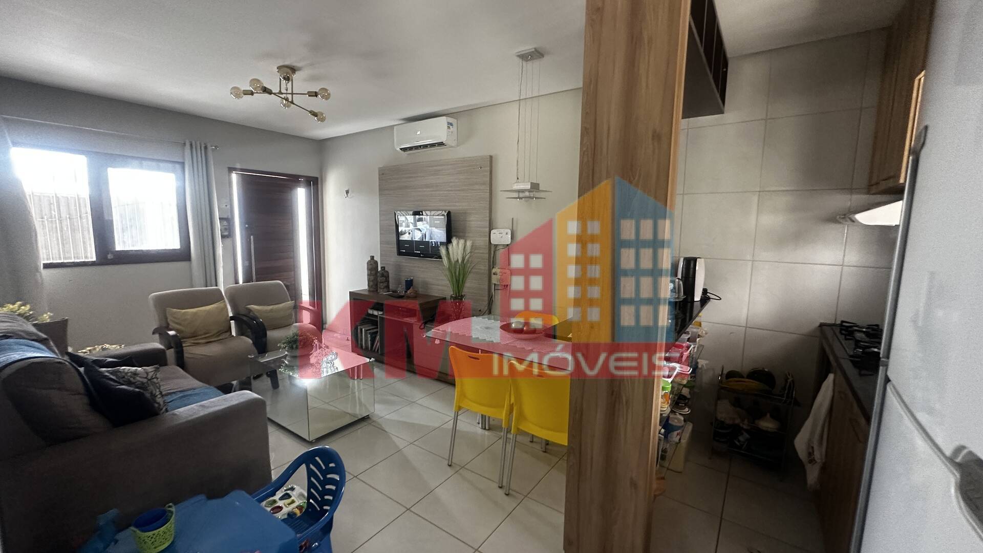 Casa à venda com 2 quartos, 107m² - Foto 5