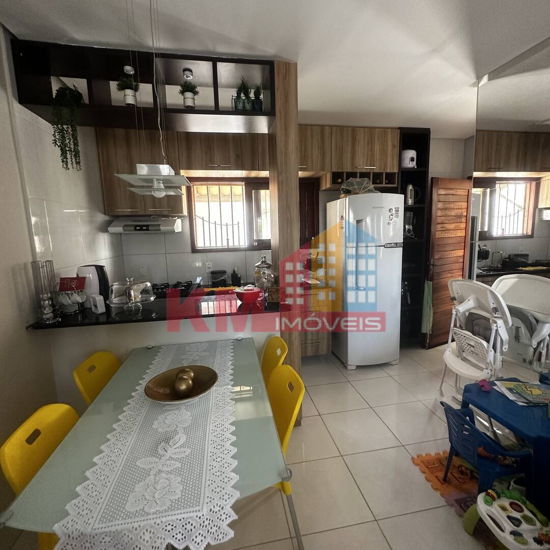 Casa à venda com 2 quartos, 107m² - Foto 13