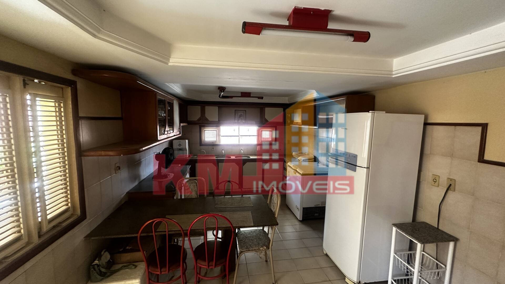 Casa à venda com 3 quartos, 245m² - Foto 15