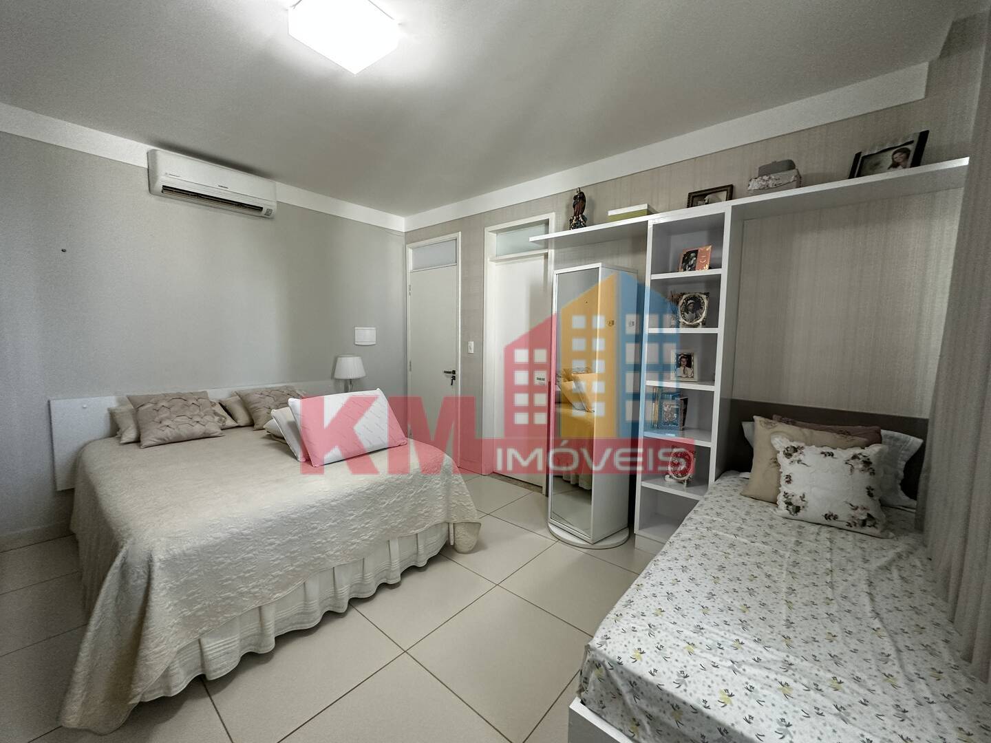 Casa de Condomínio à venda com 3 quartos, 999m² - Foto 15