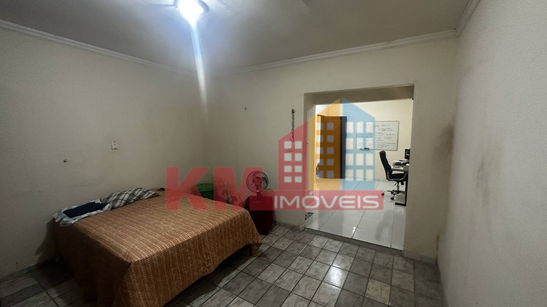 Casa à venda com 2 quartos, 360m² - Foto 12