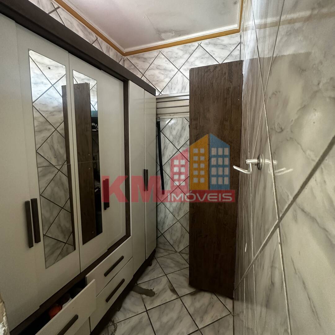 Casa à venda com 2 quartos, 360m² - Foto 17