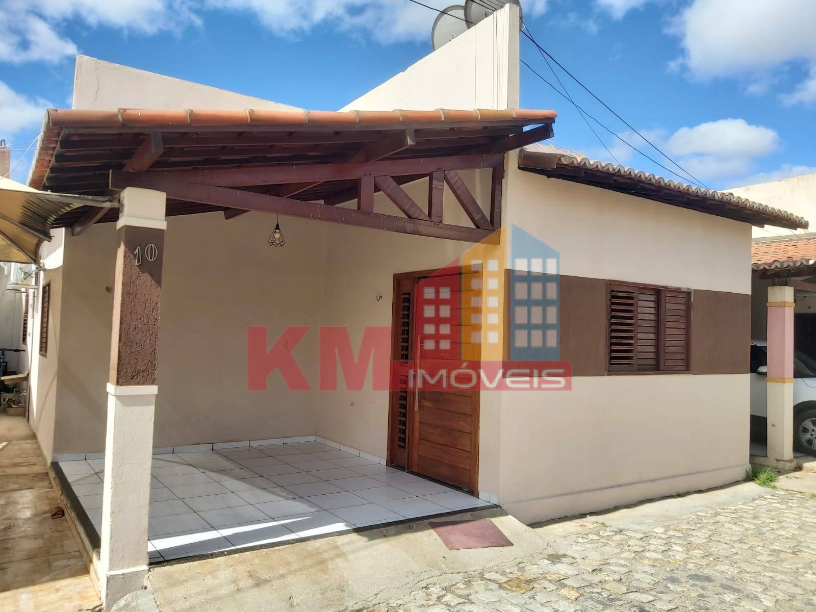 Casa de Condomínio à venda com 3 quartos, 87m² - Foto 1