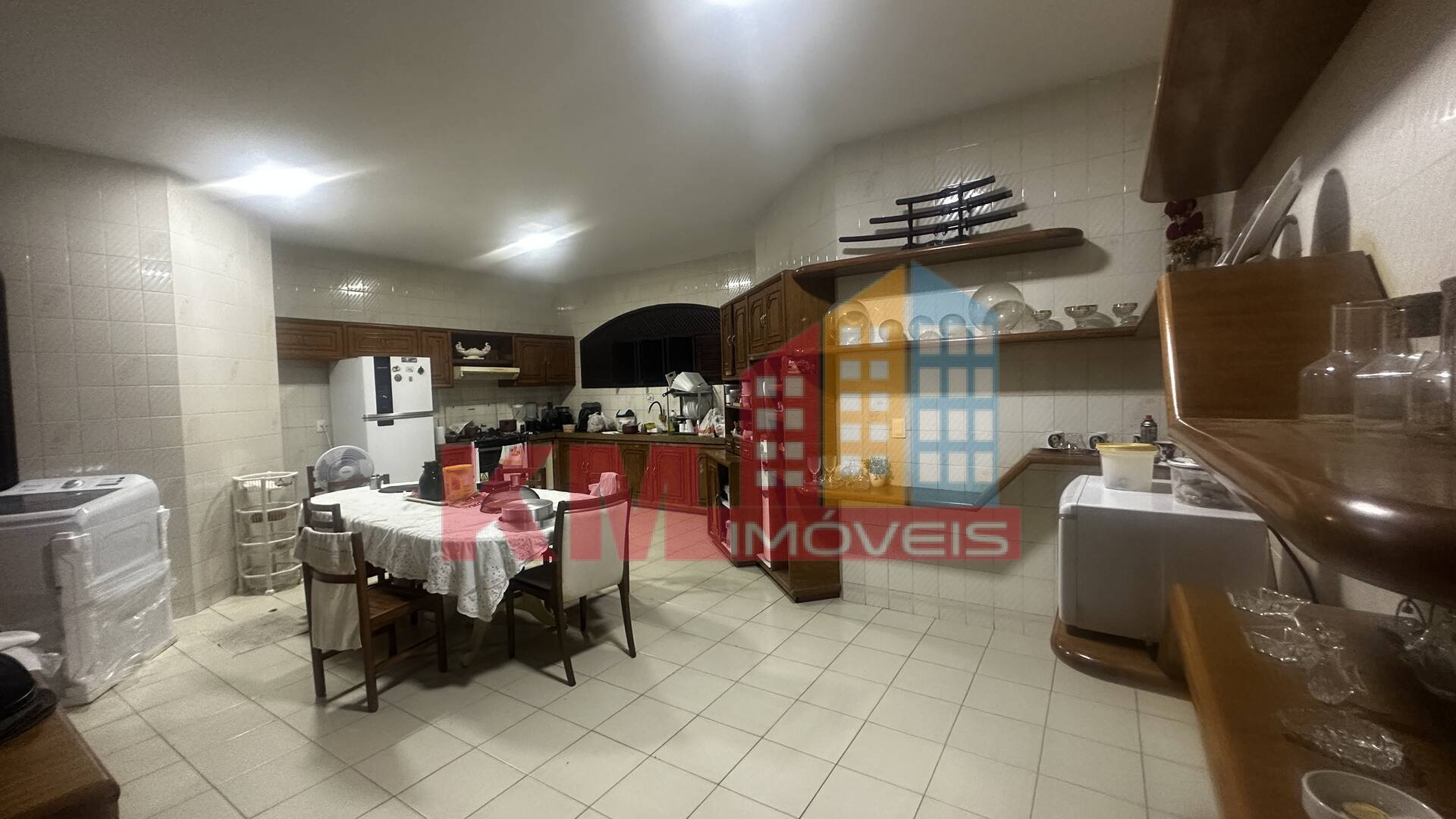 Casa à venda com 4 quartos, 400m² - Foto 12