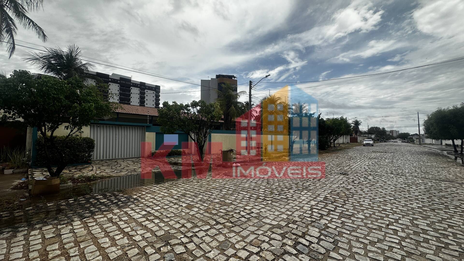 Casa à venda com 4 quartos, 400m² - Foto 3