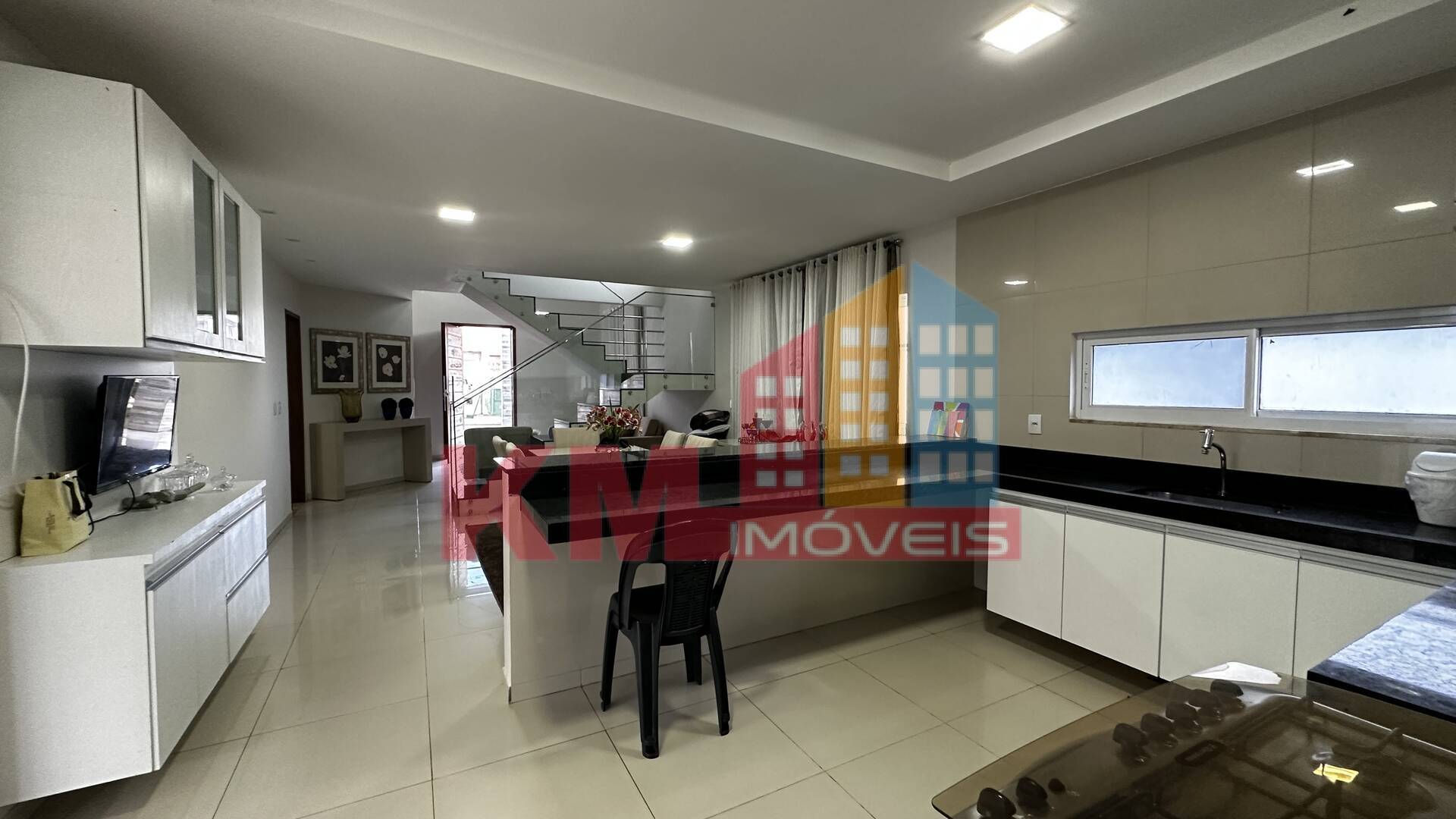 Casa de Condomínio à venda com 4 quartos, 236m² - Foto 26