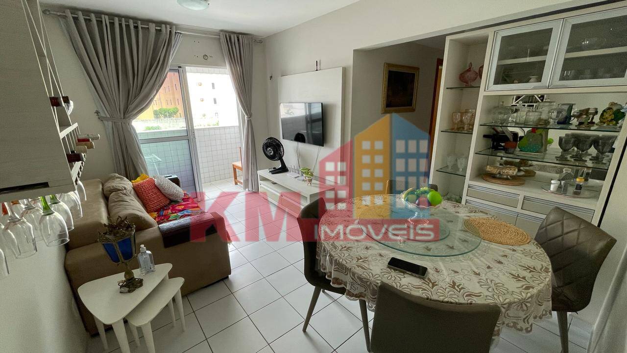 Apartamento à venda com 2 quartos, 70m² - Foto 1