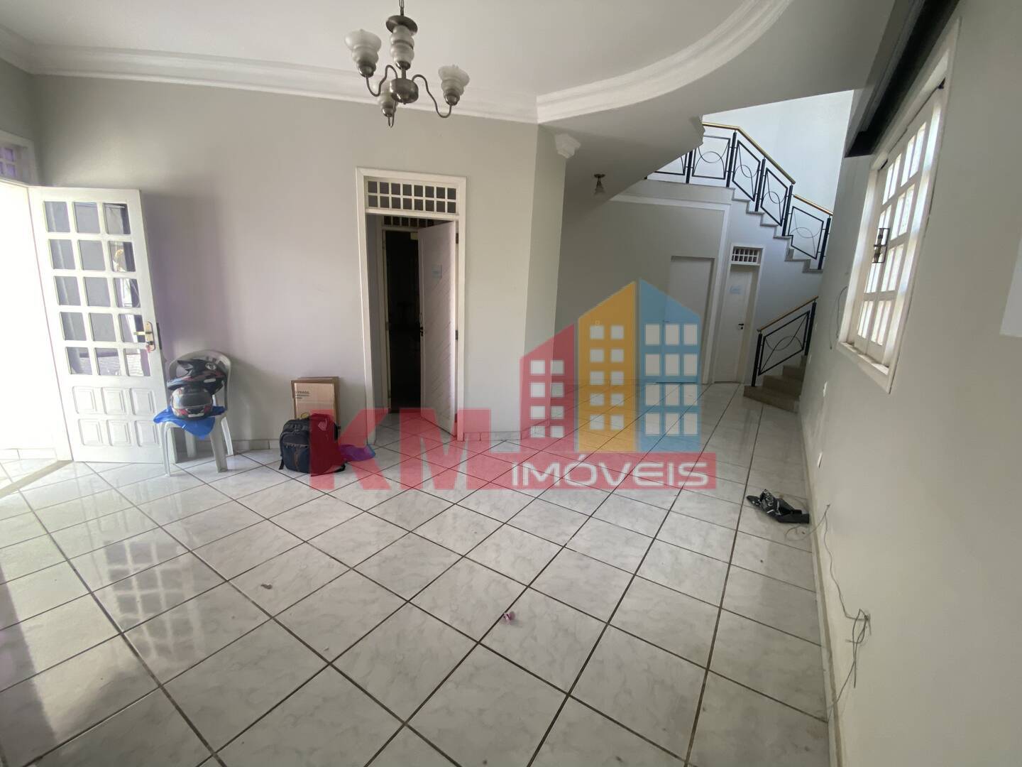 Casa para alugar com 5 quartos, 200m² - Foto 5