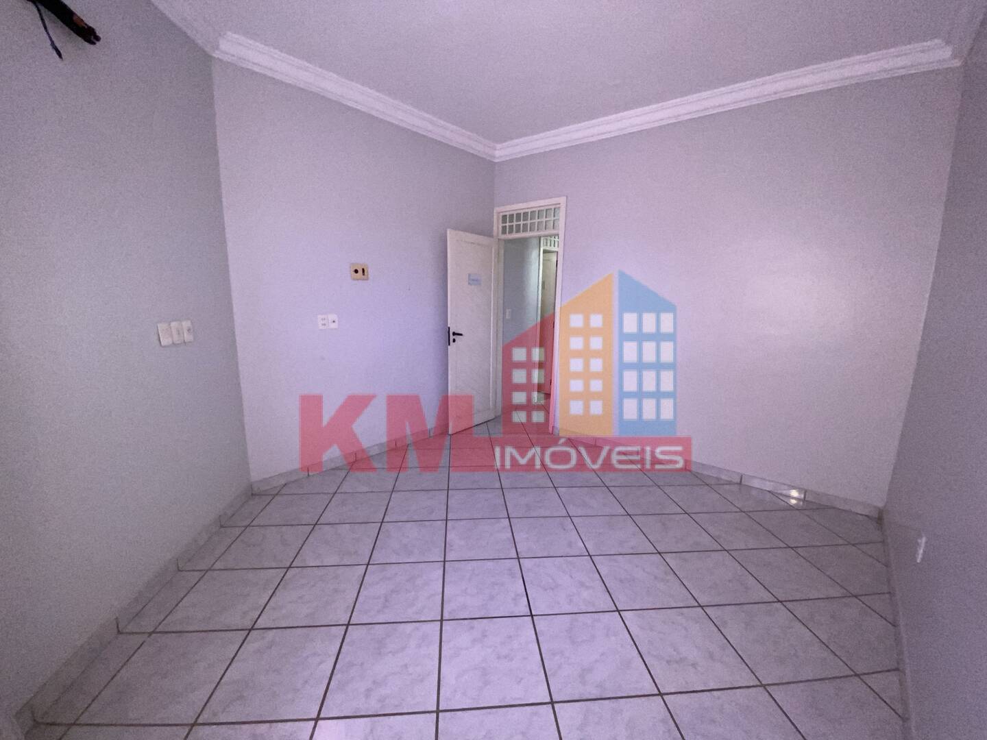 Casa para alugar com 5 quartos, 200m² - Foto 19