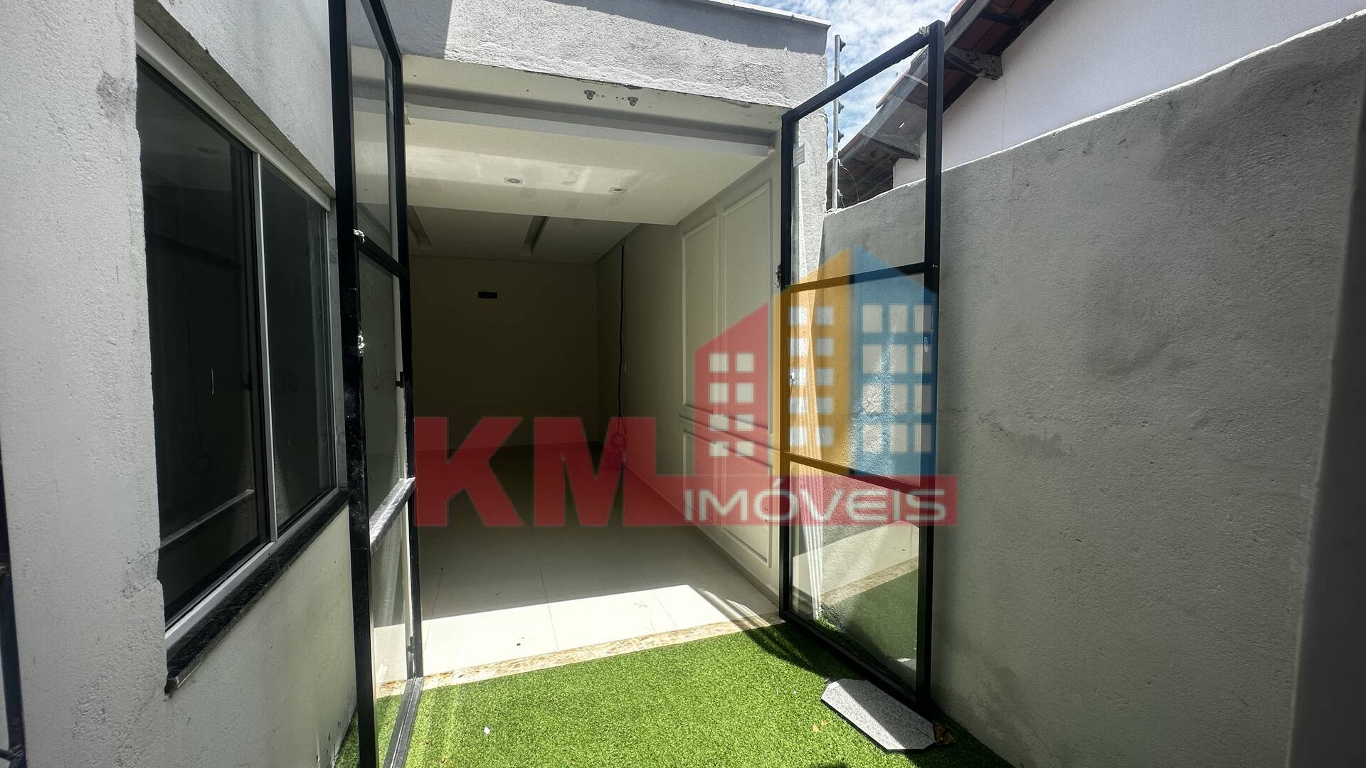 Casa à venda com 2 quartos, 170m² - Foto 10