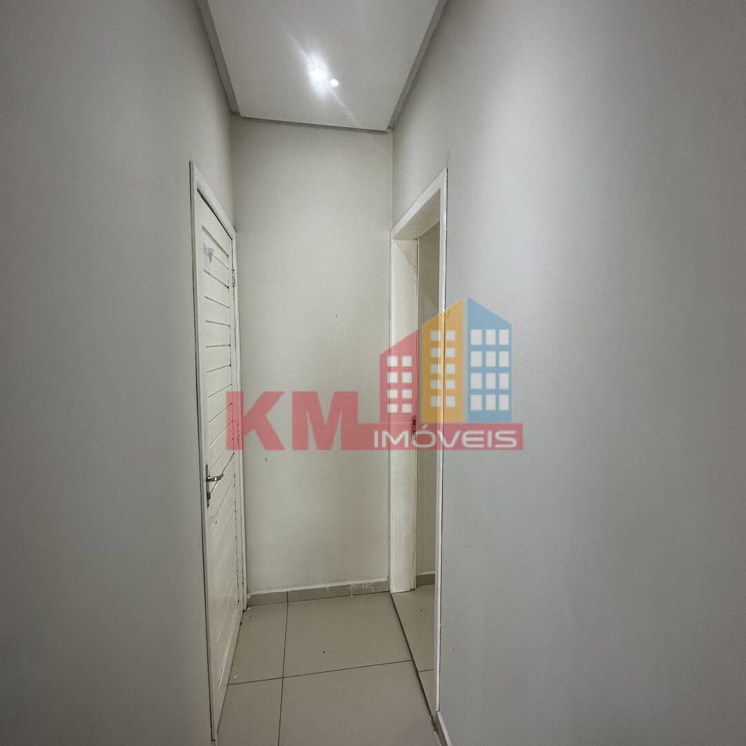 Casa à venda com 2 quartos, 170m² - Foto 15