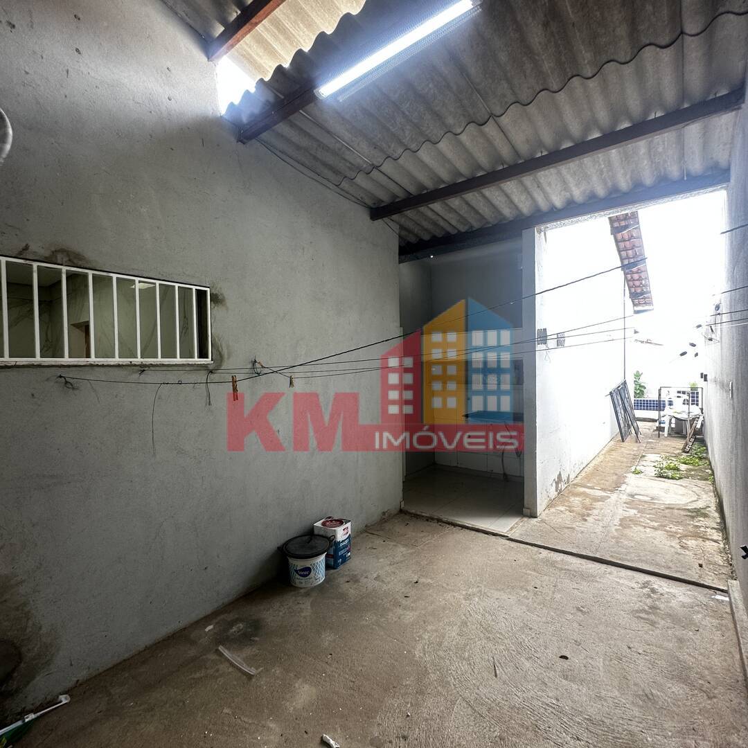 Casa à venda com 2 quartos, 170m² - Foto 20