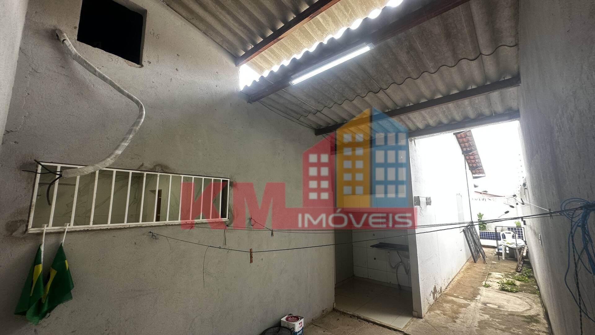 Casa à venda com 2 quartos, 170m² - Foto 21