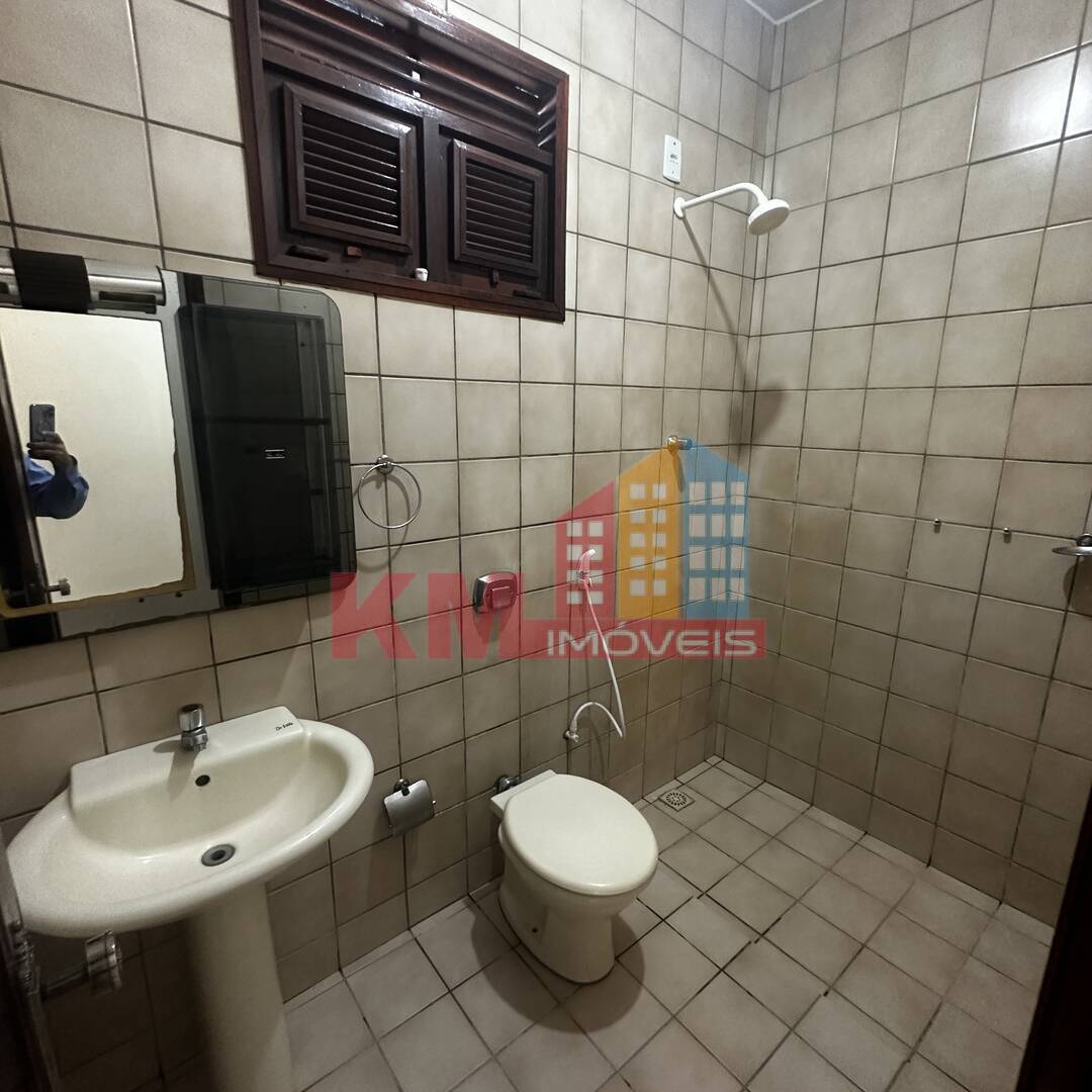 Casa à venda e aluguel com 3 quartos, 280m² - Foto 13