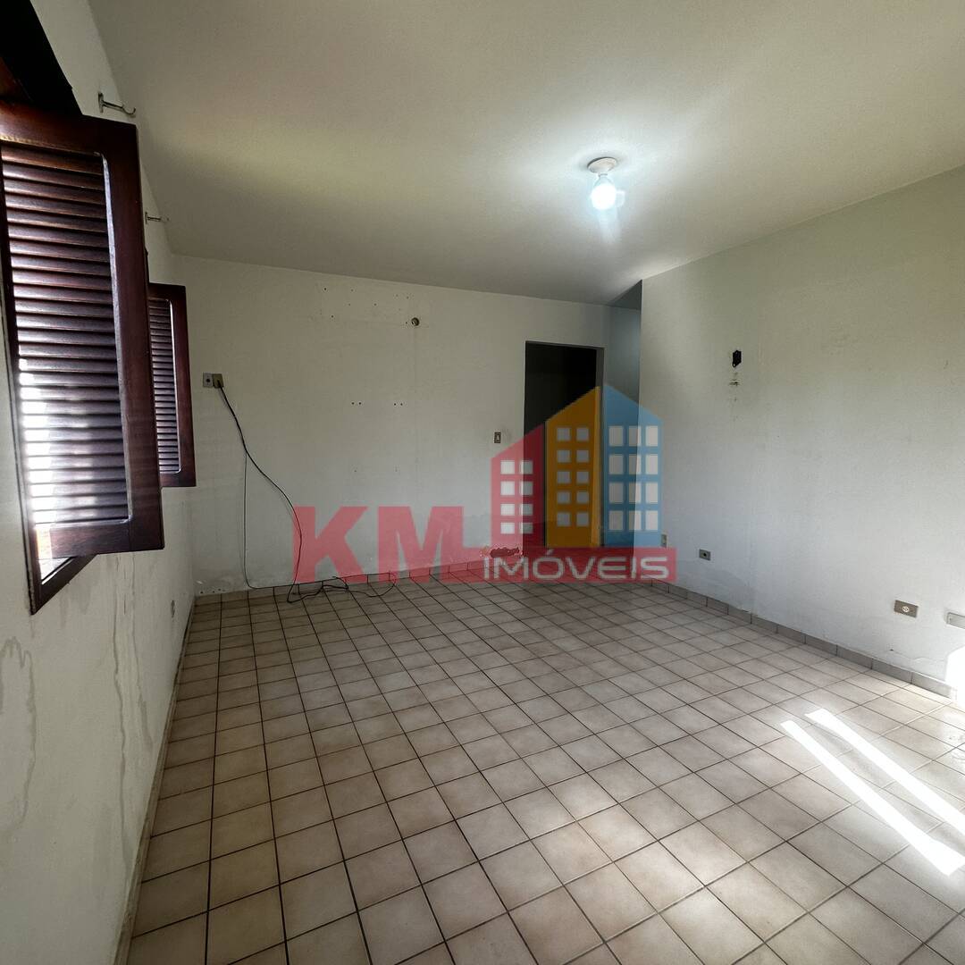 Casa à venda e aluguel com 3 quartos, 280m² - Foto 19