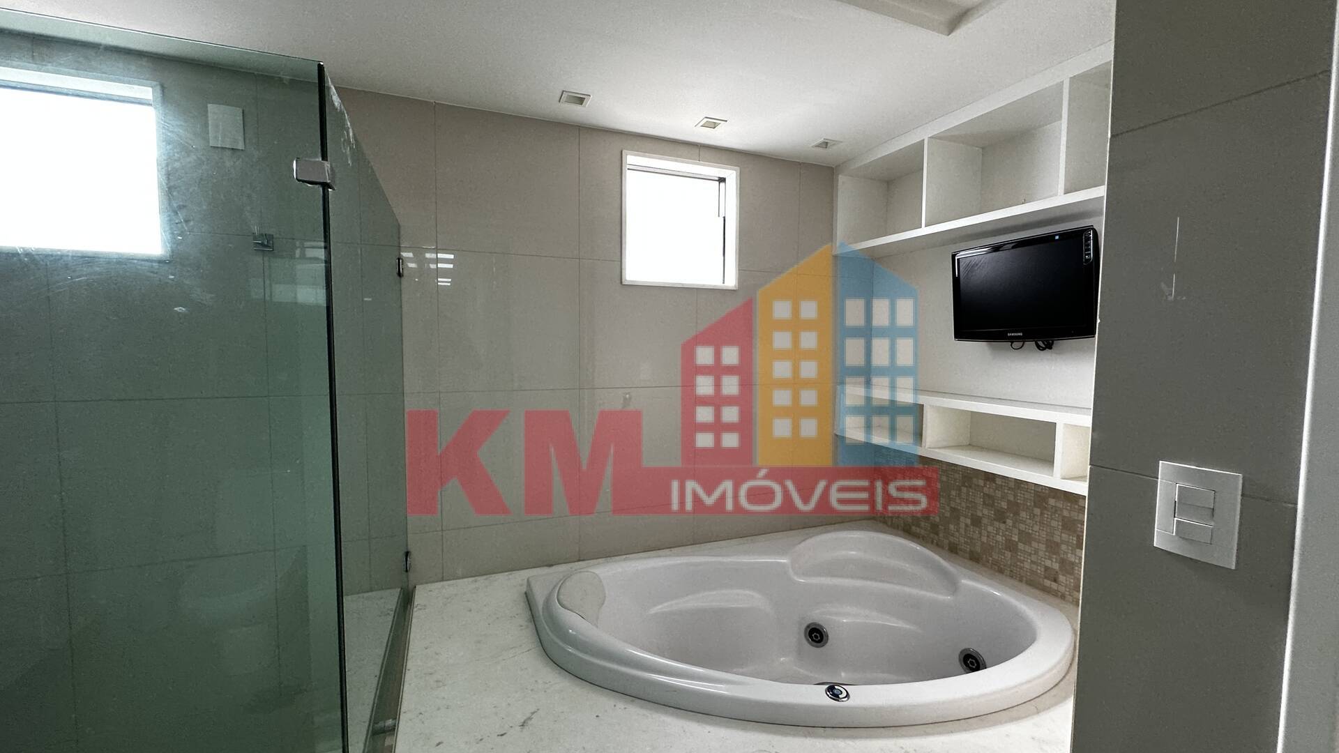 Apartamento à venda com 3 quartos, 200m² - Foto 9