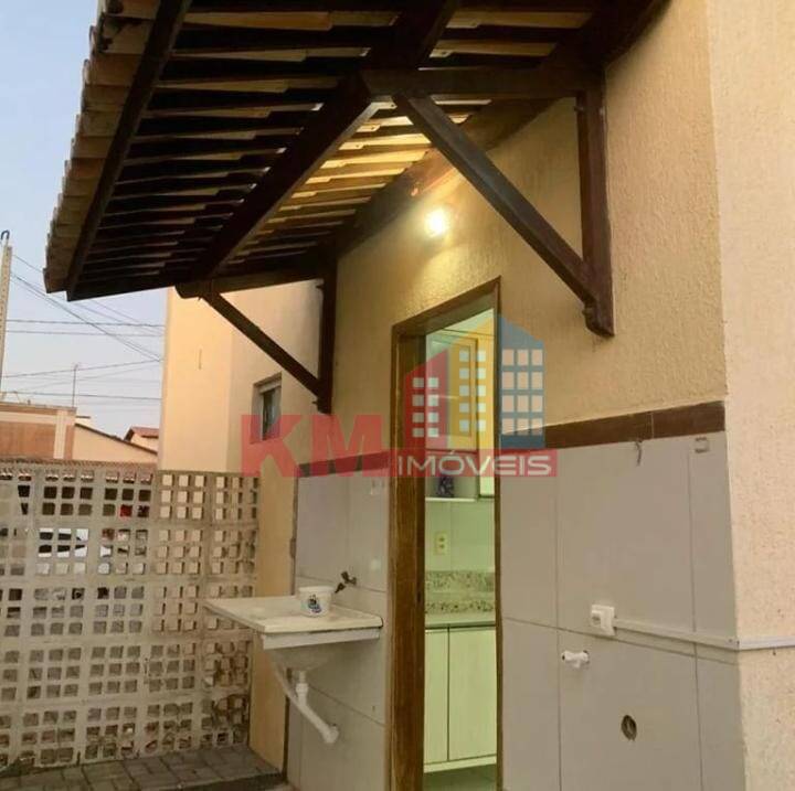 Casa de Condomínio à venda e aluguel com 2 quartos, 100m² - Foto 14