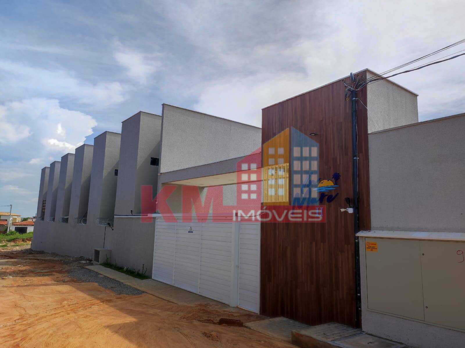 Casa de Condomínio à venda com 2 quartos, 999m² - Foto 2