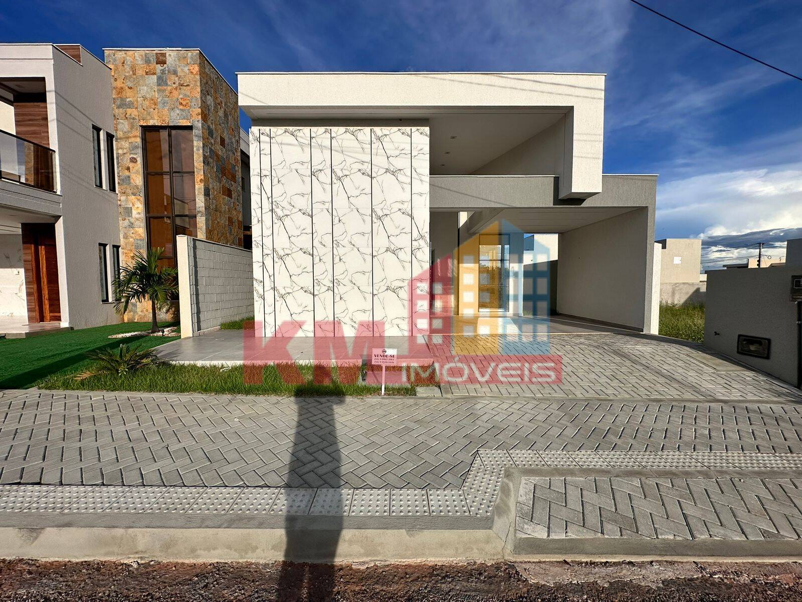 Casa de Condomínio à venda com 3 quartos, 117m² - Foto 1