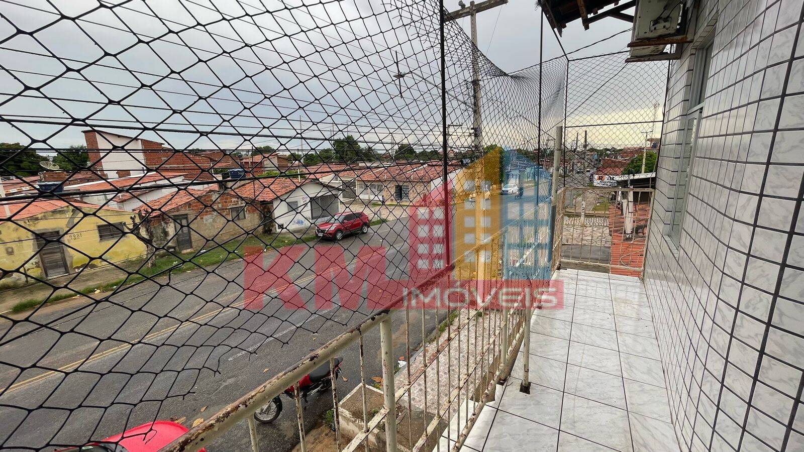 Casa à venda com 2 quartos, 999m² - Foto 3