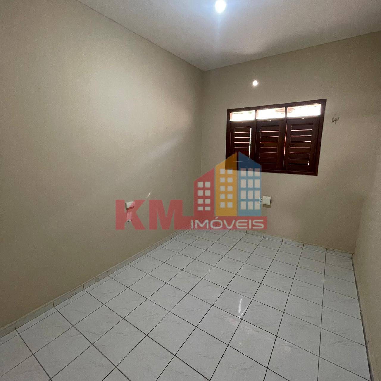 Casa à venda com 3 quartos, 100m² - Foto 10