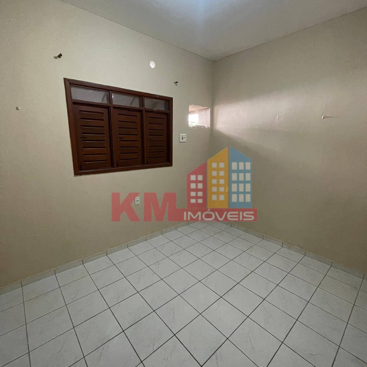 Casa à venda com 3 quartos, 100m² - Foto 15