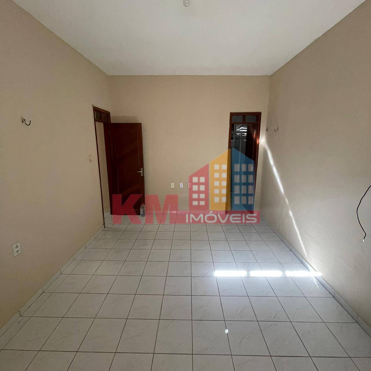 Casa à venda com 3 quartos, 100m² - Foto 14