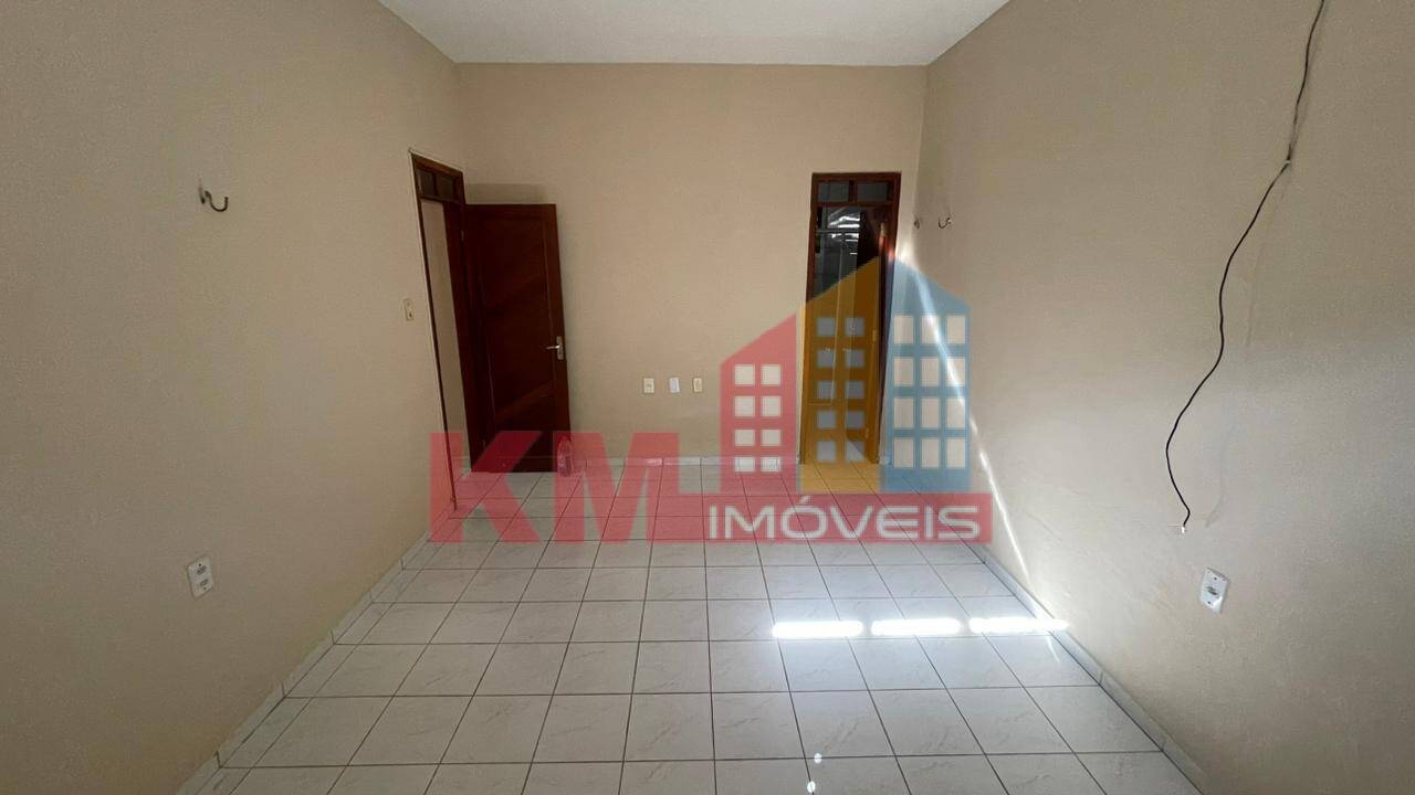 Casa à venda com 3 quartos, 100m² - Foto 12