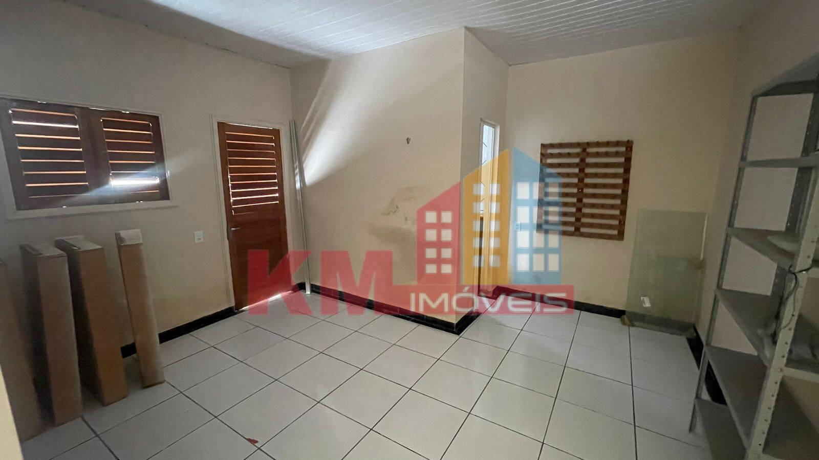 Casa à venda e aluguel com 3 quartos, 100m² - Foto 8