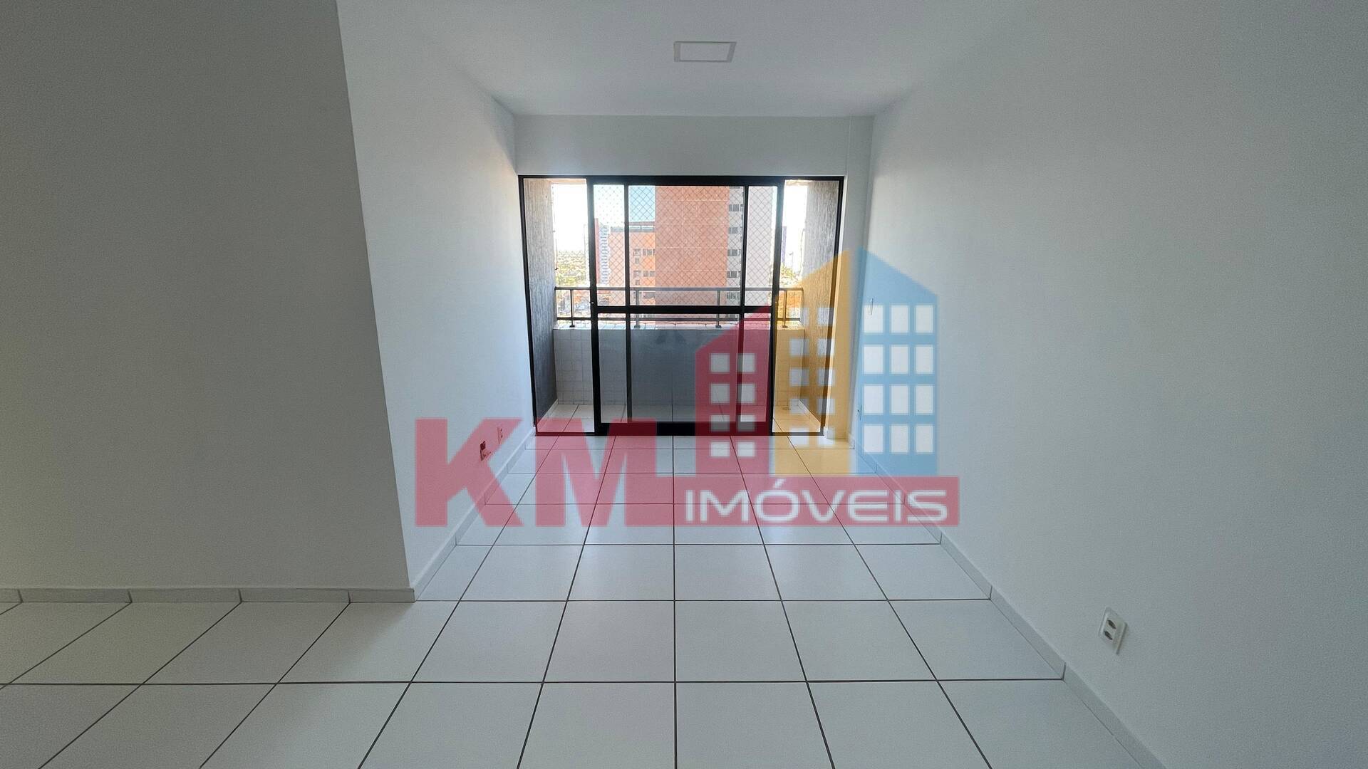 Apartamento à venda com 2 quartos, 53m² - Foto 2