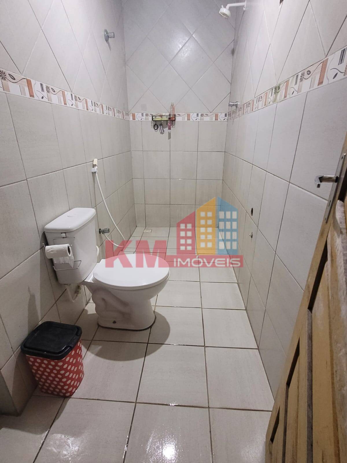 Casa à venda com 3 quartos, 180m² - Foto 9